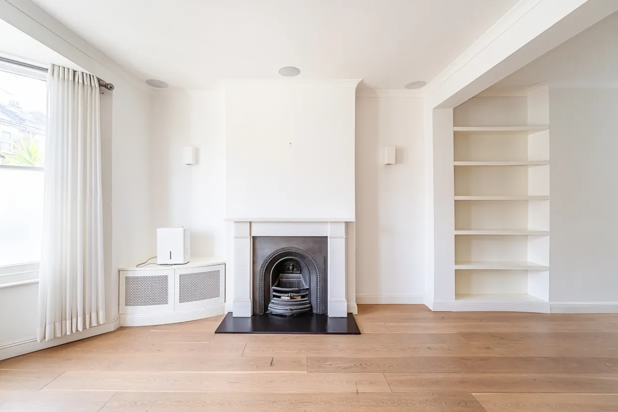 Eland Road London SW11 photo 5