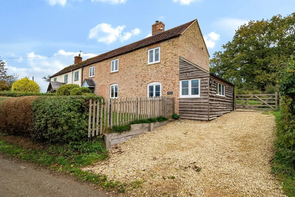 Overton Lane Gloucester GL2 photo 14