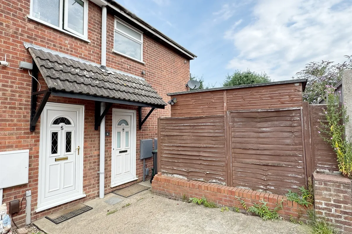 Redwood Close, Colchester