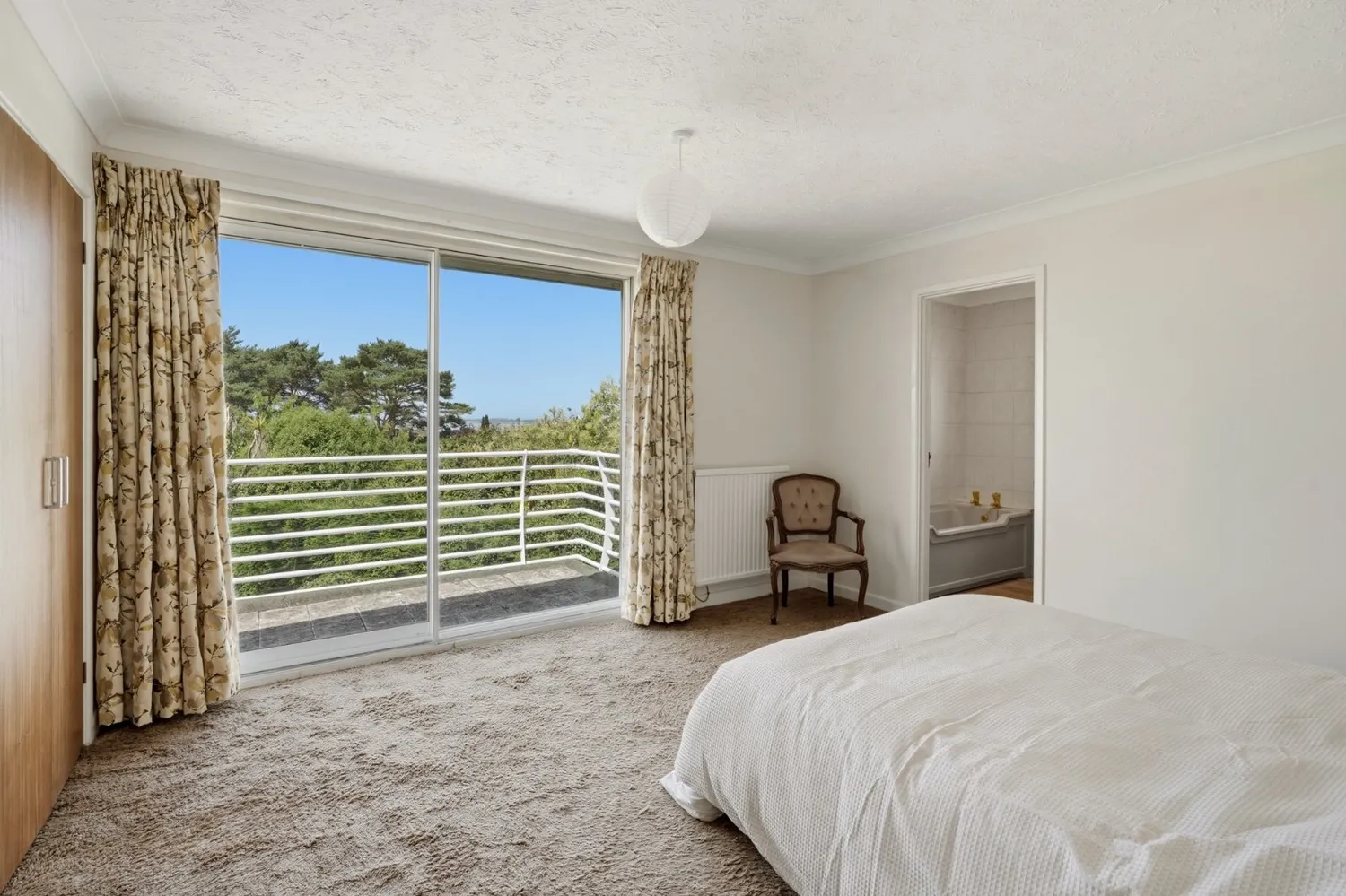 Beacon Heights, St. Osyth, CO16 photo 14