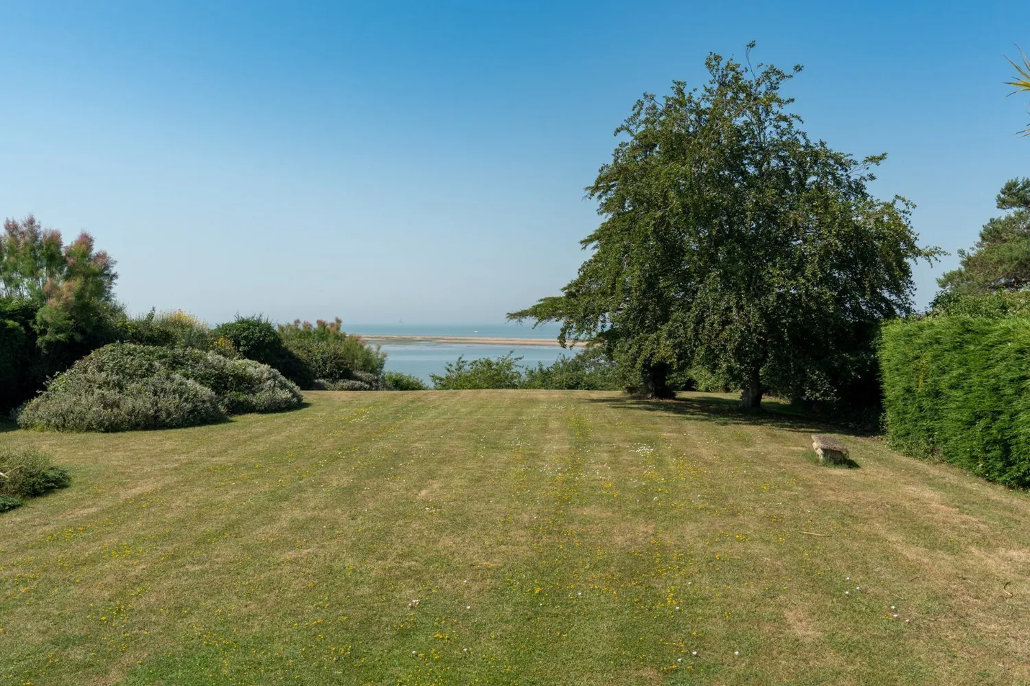 Beacon Heights, St. Osyth, CO16 photo 23