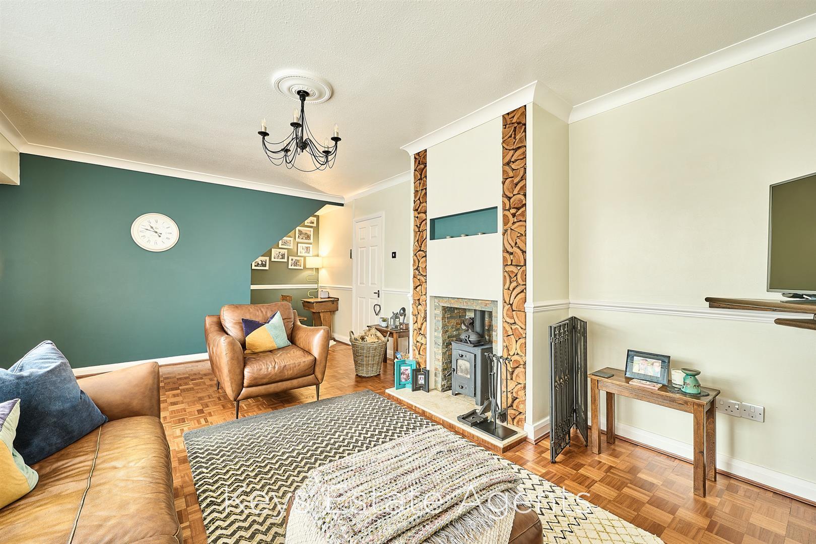 Dolespring Close, Forsbrook, Stoke-On-Trent Image 4