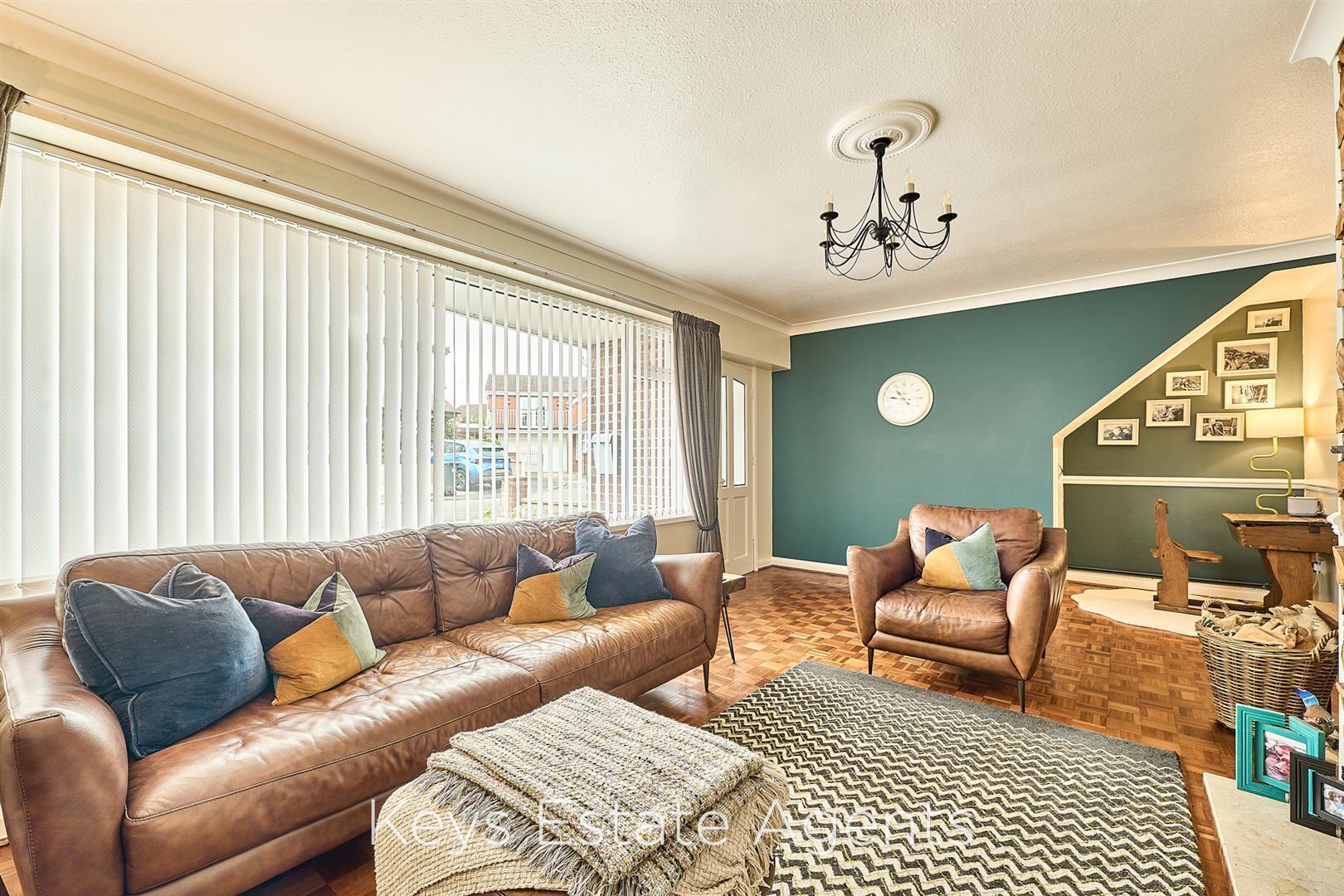 Dolespring Close, Forsbrook, Stoke-On-Trent Image 5