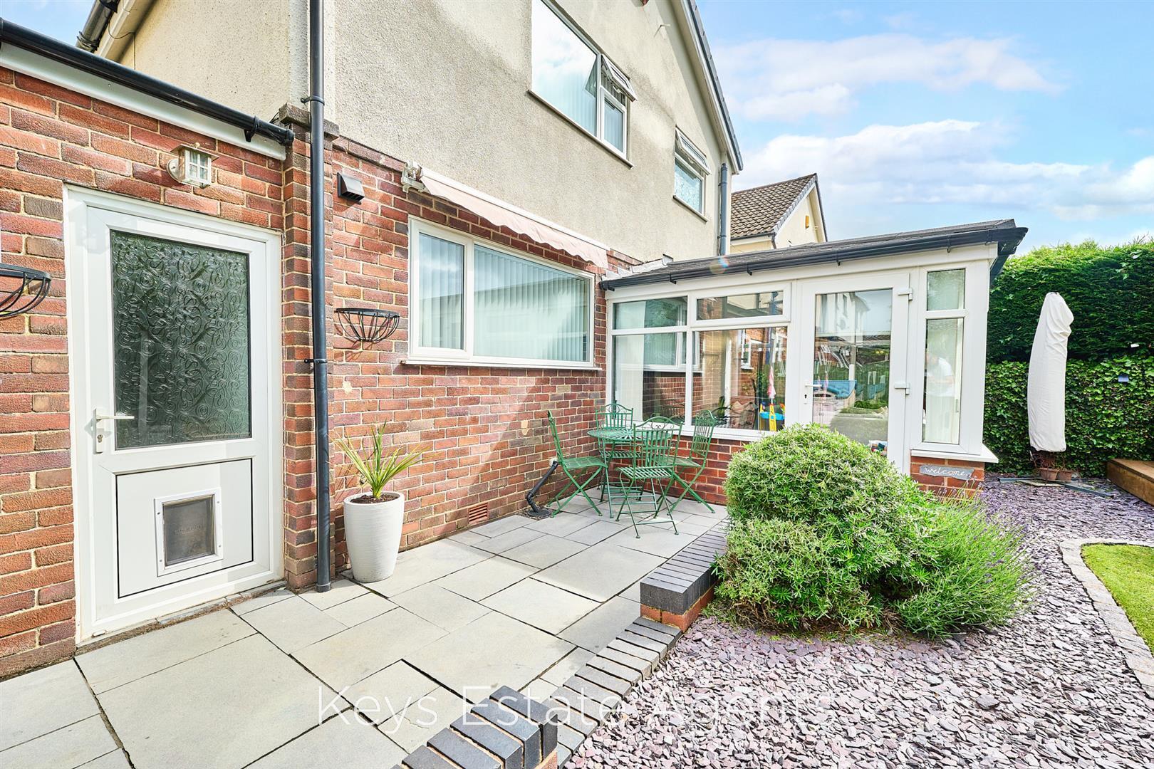 Dolespring Close, Forsbrook, Stoke-On-Trent Image 37