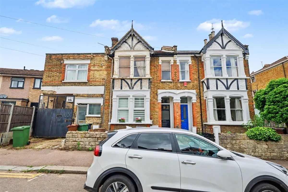 Church Hill Road, London