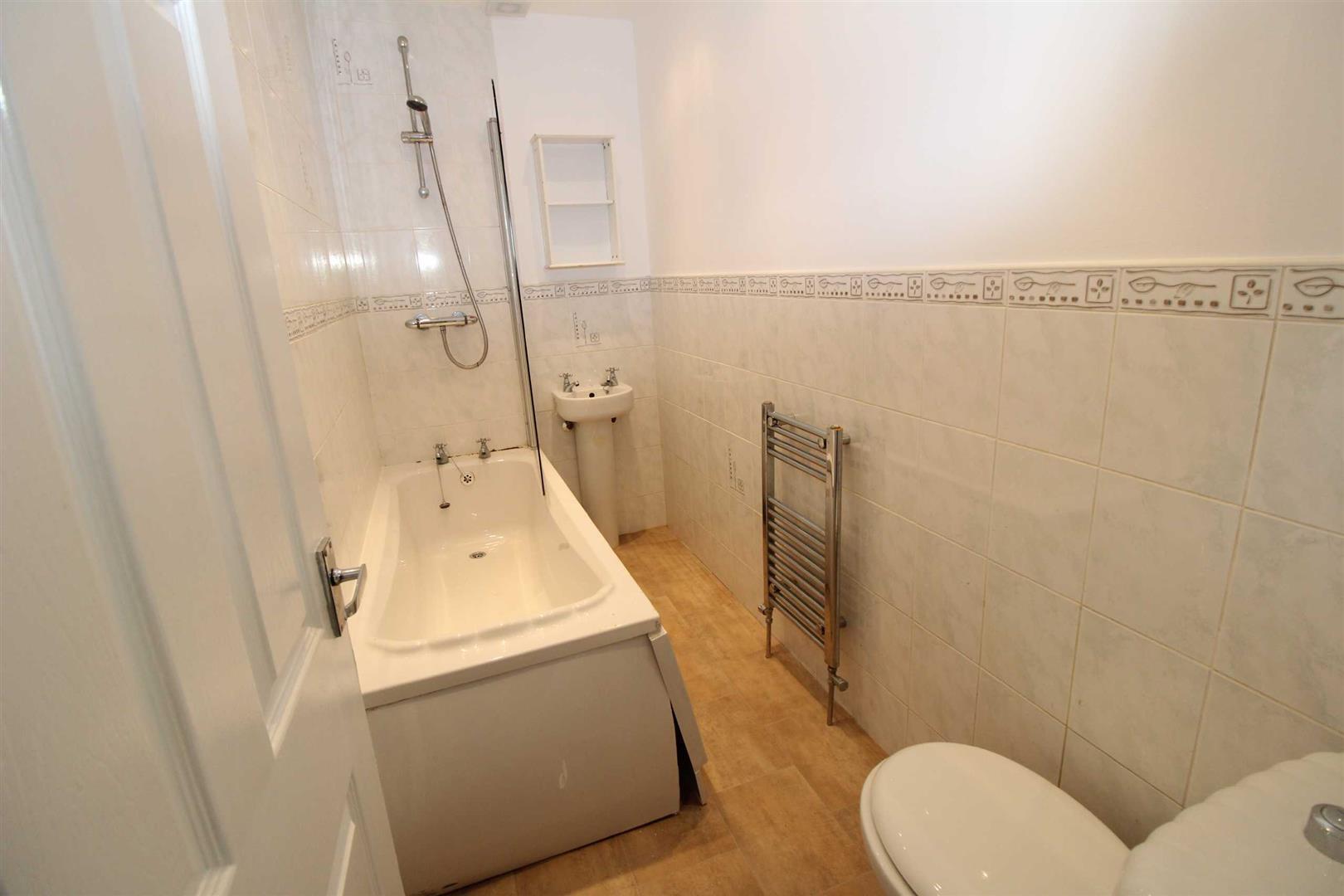 Upper Elsdon Street, North Shields Image 4