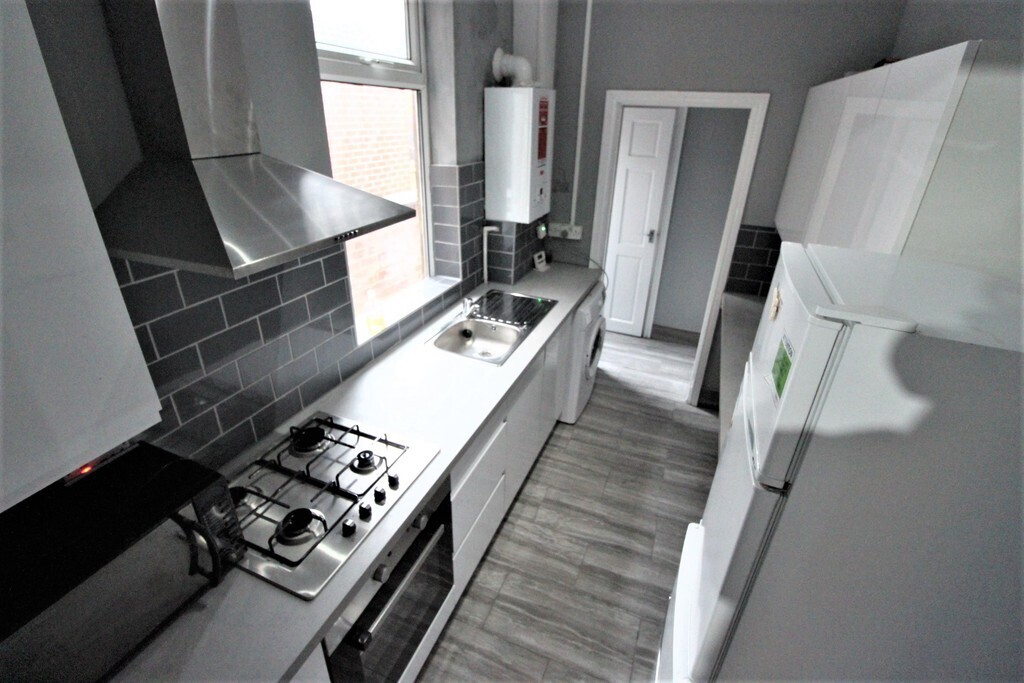 Room 5 of 5, Gulson Road, Coventry, CV1 2HZ Image 2
