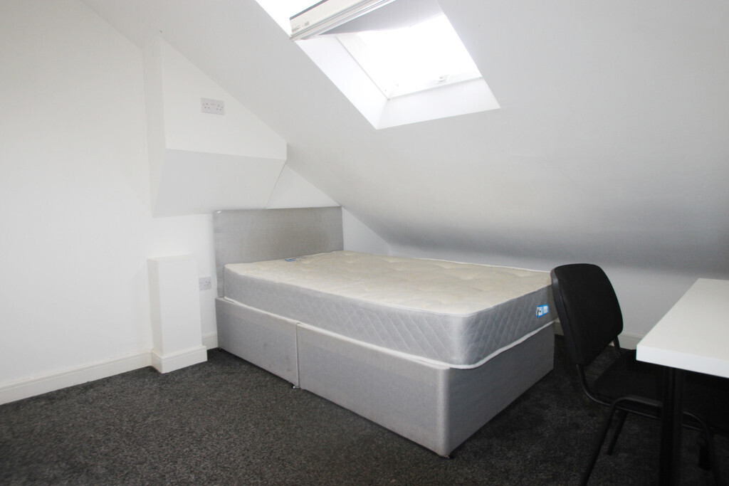 Room 4 of 5, Marlborough Road, Coventry, CV2 4EN Image 3