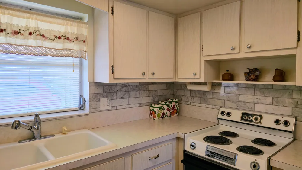 2800 Ashley Dr E, West Palm Beach, FL 33415