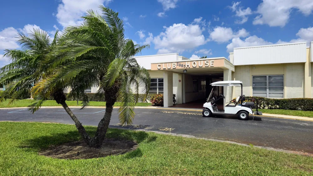 2800 Ashley Dr E, West Palm Beach, FL 33415