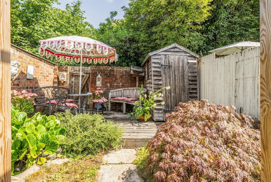 Property Image 12