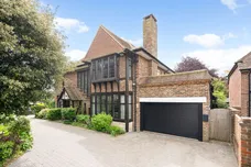 Buckingham Road, Shoreham-By-Sea, BN43 photo 2