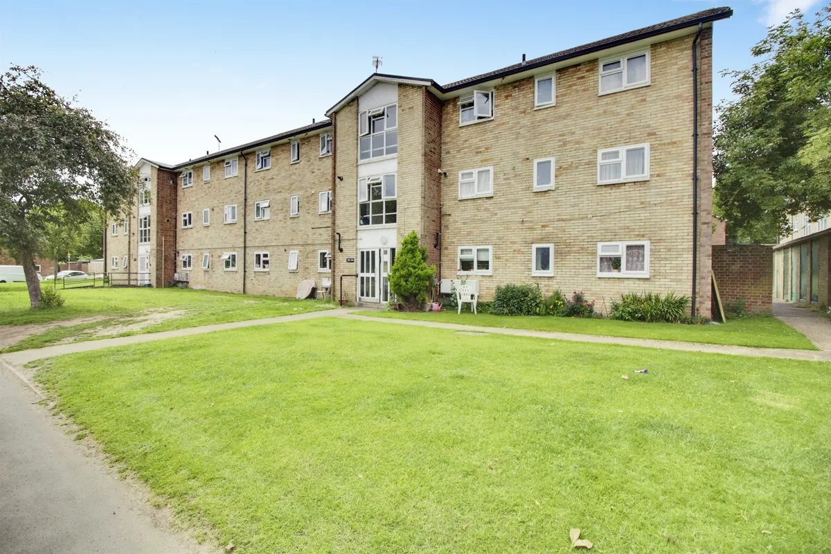 Harwood Hill, WELWYN GARDEN CITY
