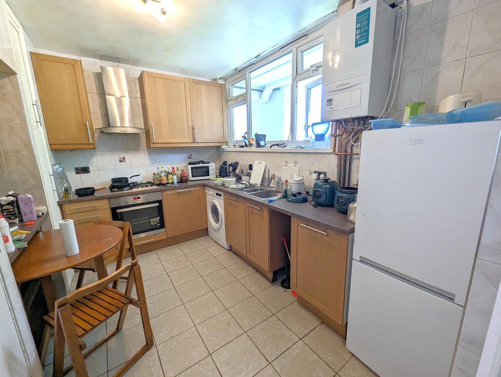 Three Bedroom Masionette To Let In Swiss Cottage NW8 Image 1