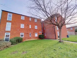 Hopton Road, STEVENAGE photo