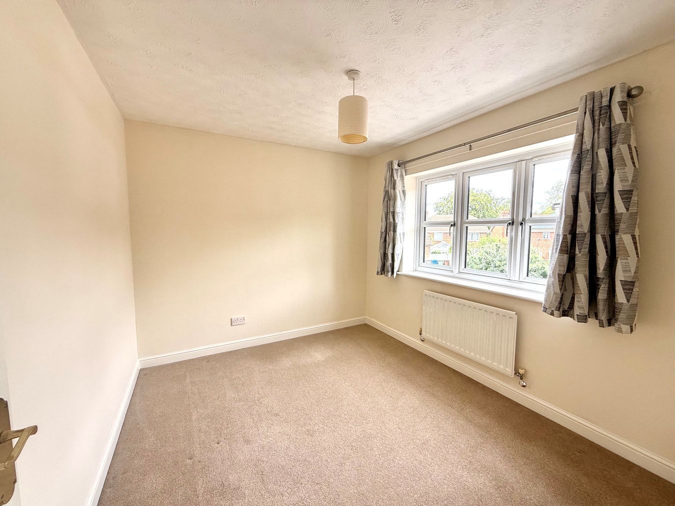 Saxon Drive, Warfield, RG42 Image 8