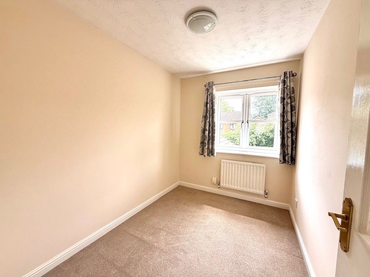 Saxon Drive, Warfield, RG42 Image 9