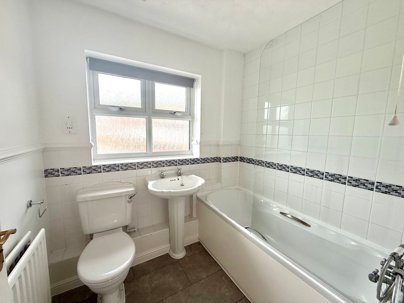 Saxon Drive, Warfield, RG42 Image 10