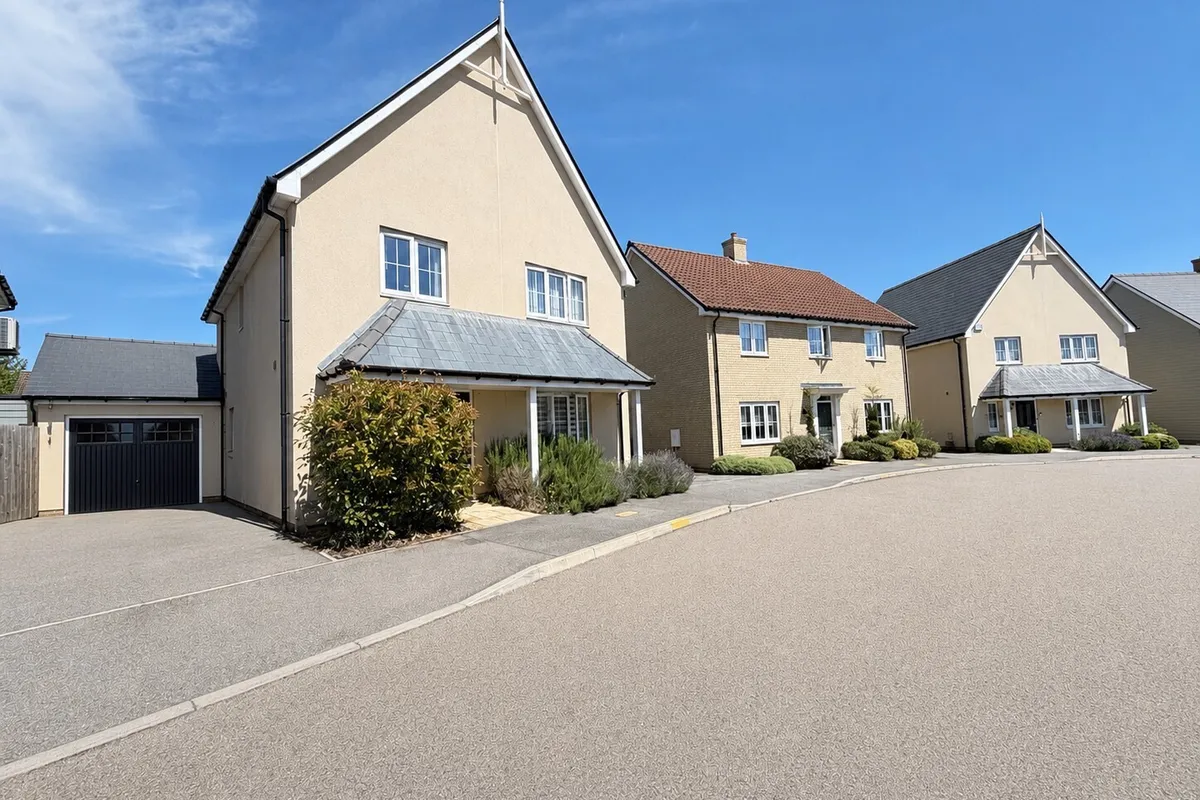 Searle Crescent, Broomfield, Chelmsford