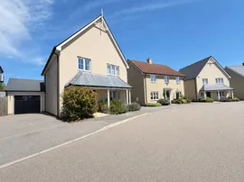 Searle Crescent, Broomfield, Chelmsford photo