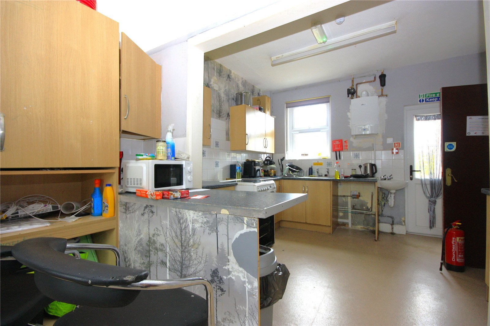 Mengham Avenue, Hayling Island, Hampshire, PO11 Image 4