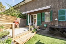 Chichester Way, London, E14 photo 11