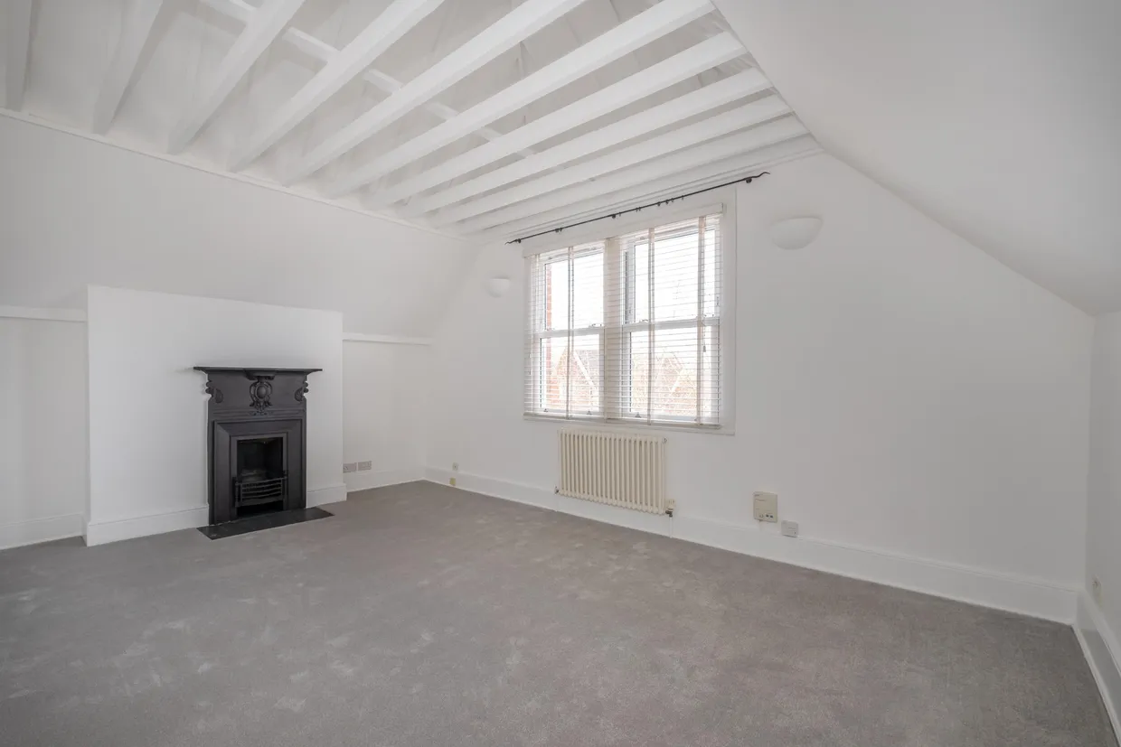Burstock Road, London, SW15 photo 11