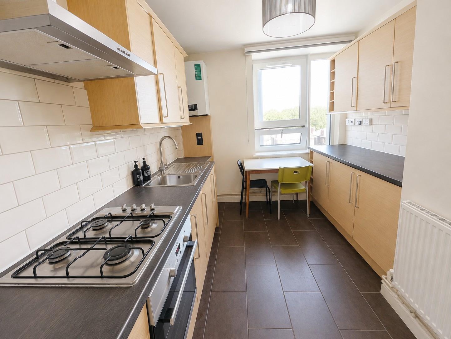 Bright Double Rooms in Prime Swiss Cottage Image 2
