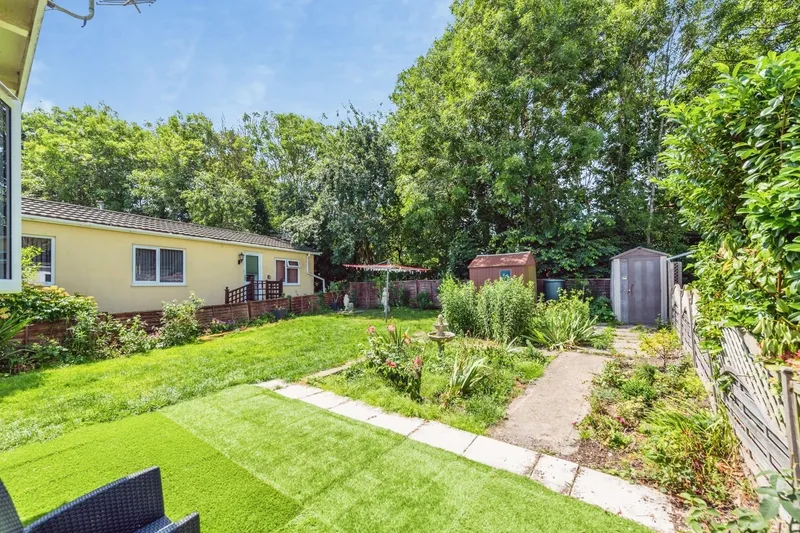 Brook Meadow, Wroughton, Swindon, Wiltshire, SN4