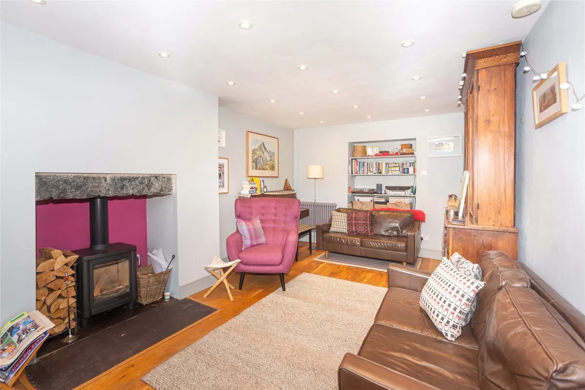 Garneddwen, Bethesda, Bangor, Gwynedd, LL57