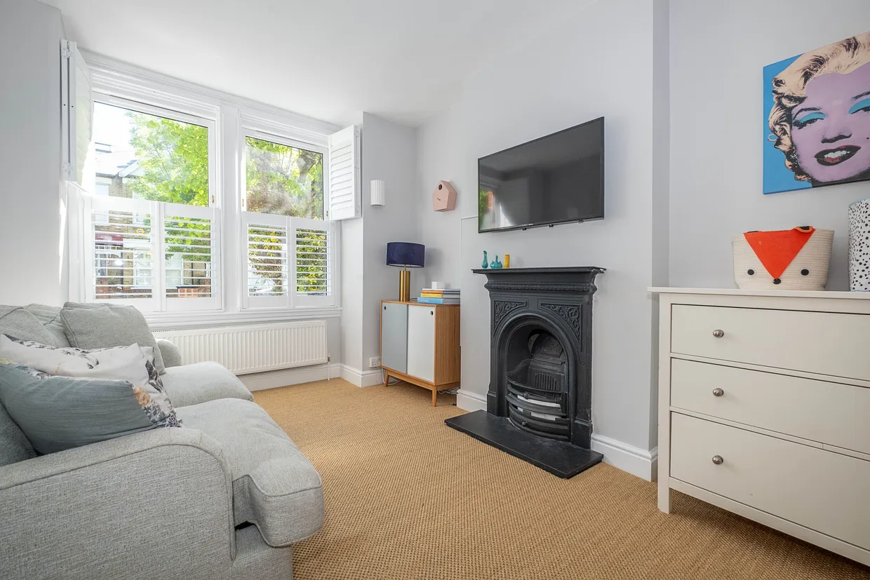 Edna Road, London, SW20 photo 24