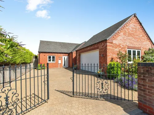 Kirk Gate, Whaplode, Spaldingphoto