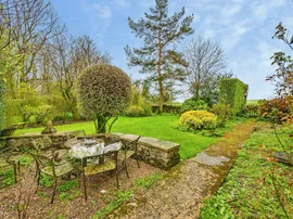 Alstonefield, Ashbourne thumb 2