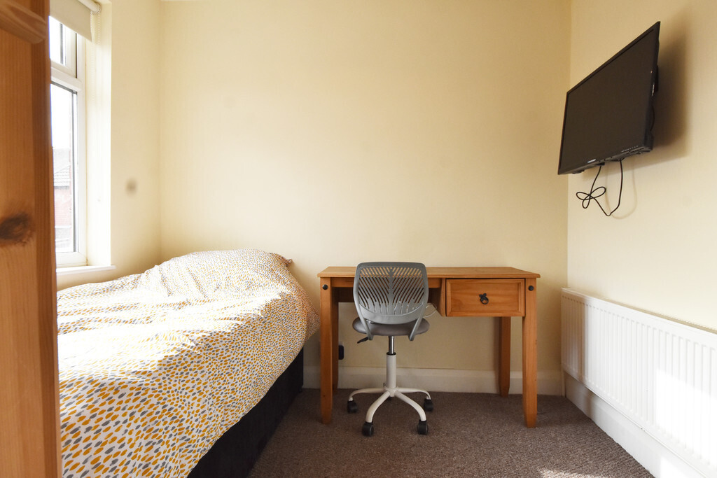 Room 5 of 5, Briton Road, Coventry, CV2 4LF Image 3