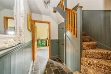 Alstonefield, Ashbourne