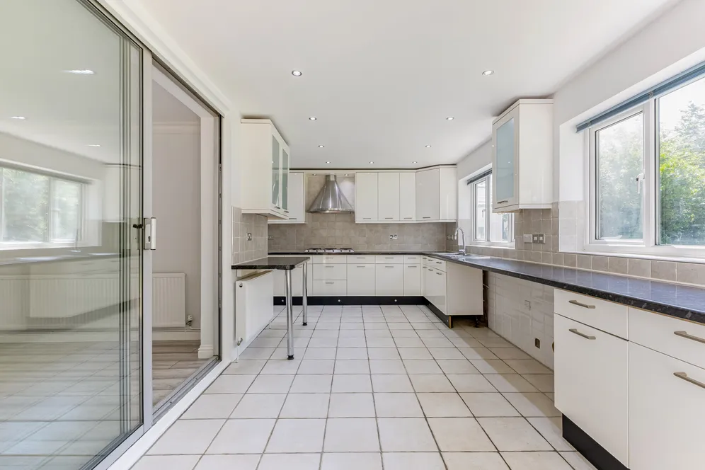 Berry Hill, Stanmore, HA7 photo 7