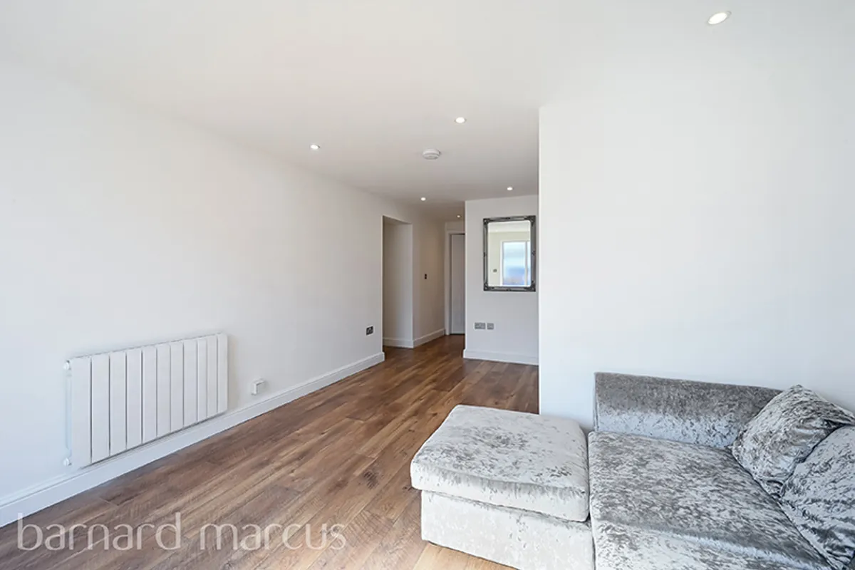 Venus Mews, MITCHAM