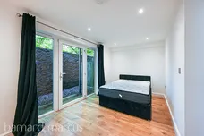 Venus Mews, MITCHAM