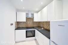 Venus Mews, MITCHAM
