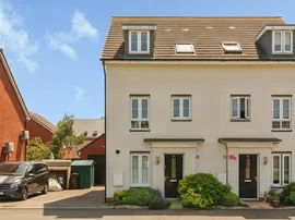 Ten Acre Rise, Patchway, Bristol photo
