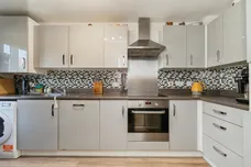 Ten Acre Rise, Patchway, Bristol