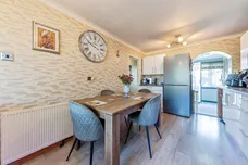 Gresley Court, Grantham