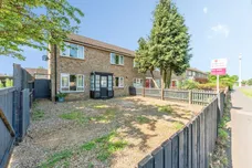 Gresley Court, Grantham