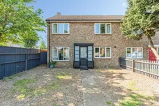 Gresley Court, Grantham
