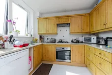 Pemberton Road, EAST MOLESEY