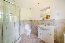Hughes Close, Marlborough, SN8 photo 16