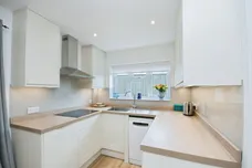 Peartree Lane, Bexhill-On-Sea
