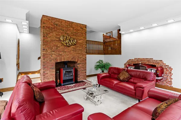 Spring Road, St. Osyth, CO16 photo 11