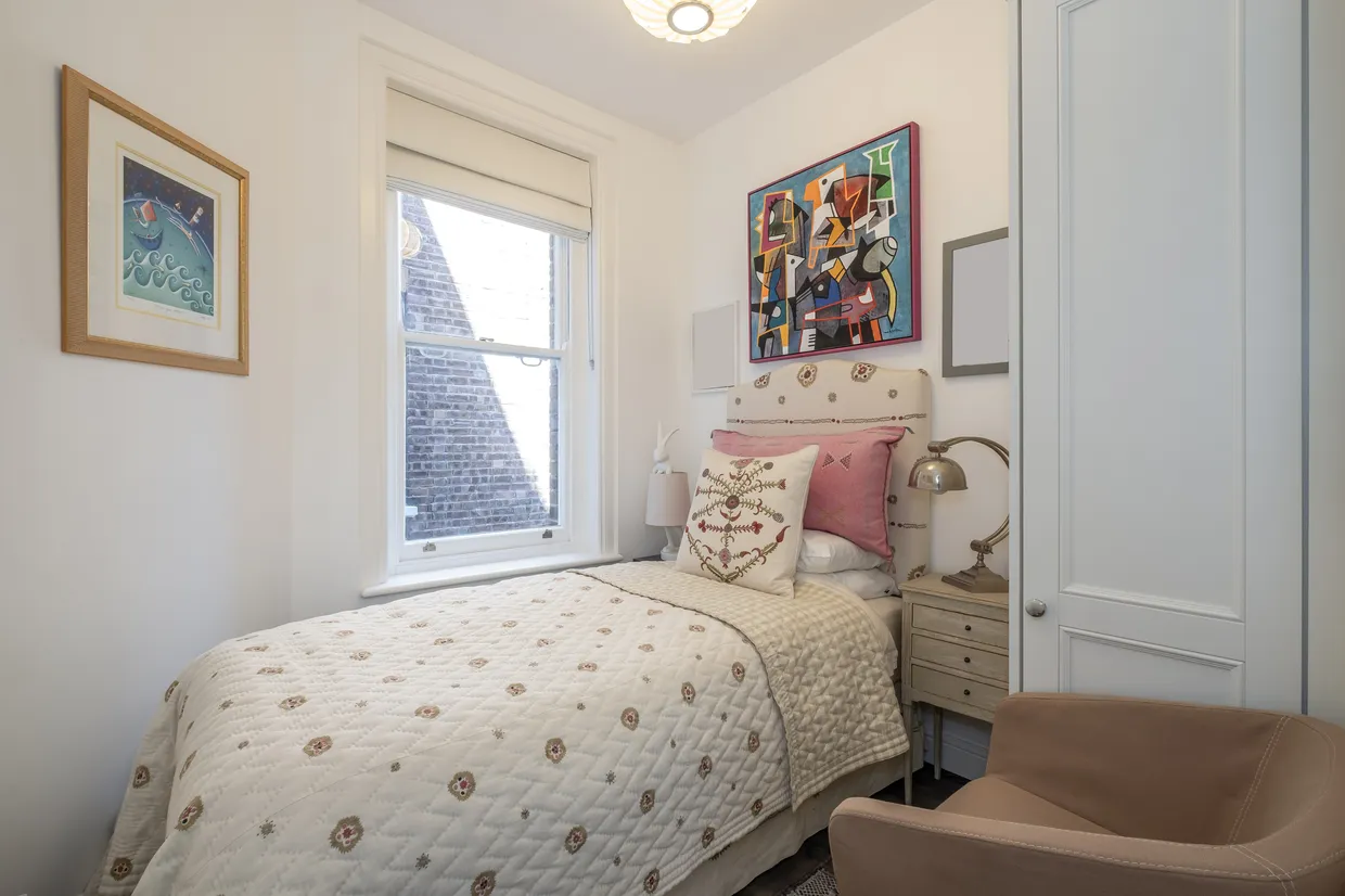 Stevenage Road, London, SW6 photo 20
