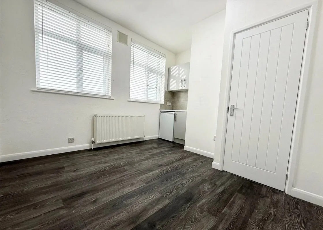 11A Fairway, Petts Wood, London, BR5